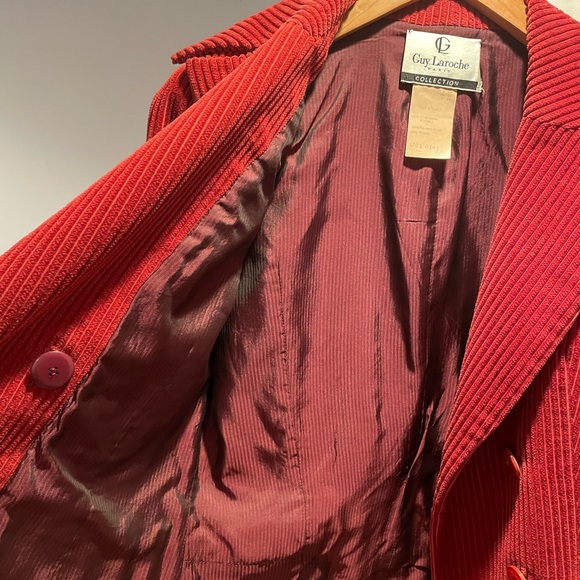 Vintage Guy Laroche blazer. Bought lower east side 20+ years ago. Size US 4-6 - Picture 6 of 6